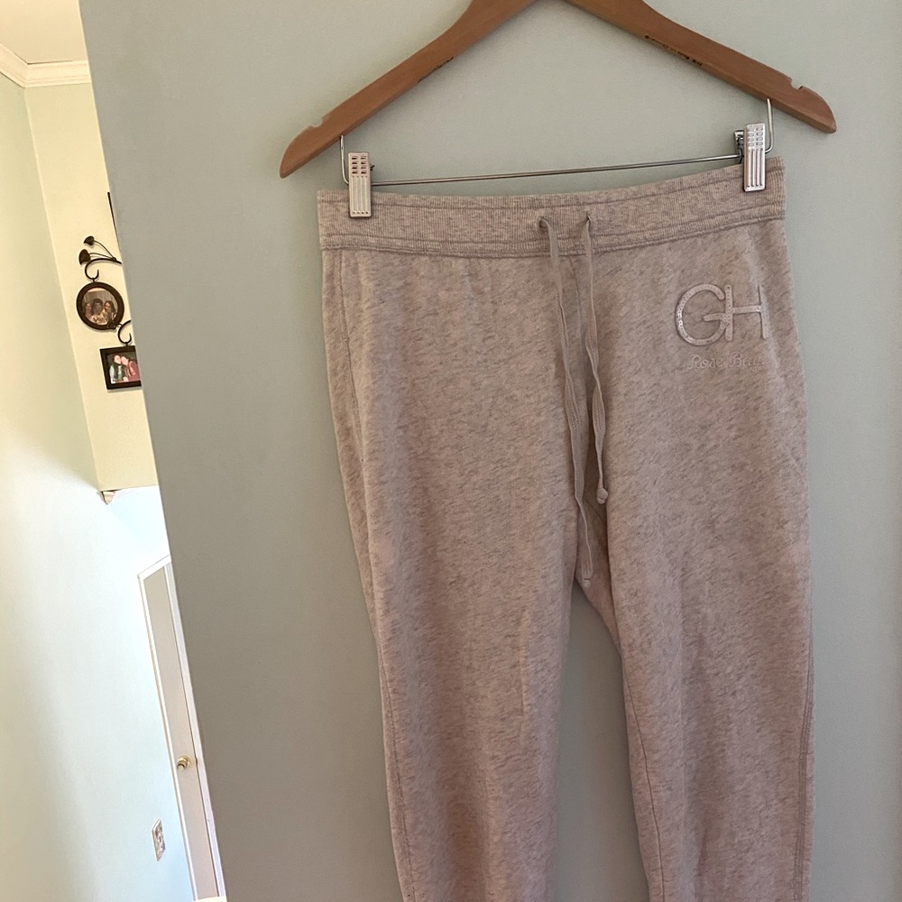 Gilly Hicks creme joggers